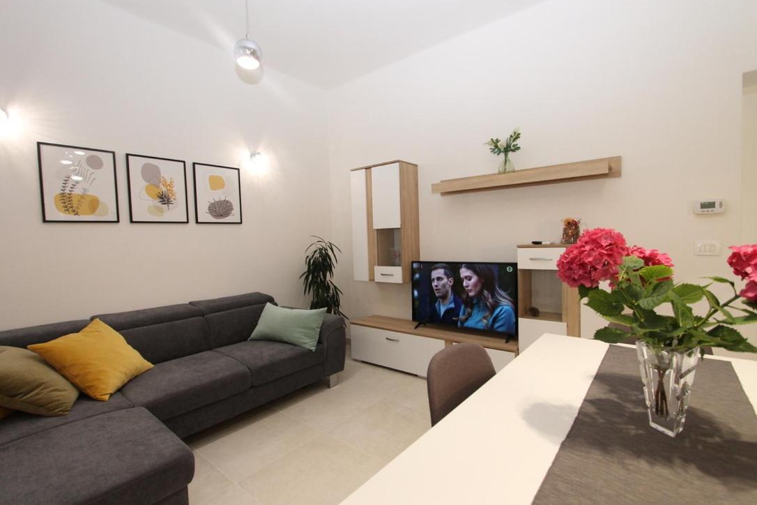 L Apartment Rasa ภายนอก รูปภาพ